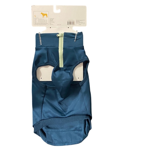 Boots & Barkley Small Dog / Cat Vest - Picture 2 of 4